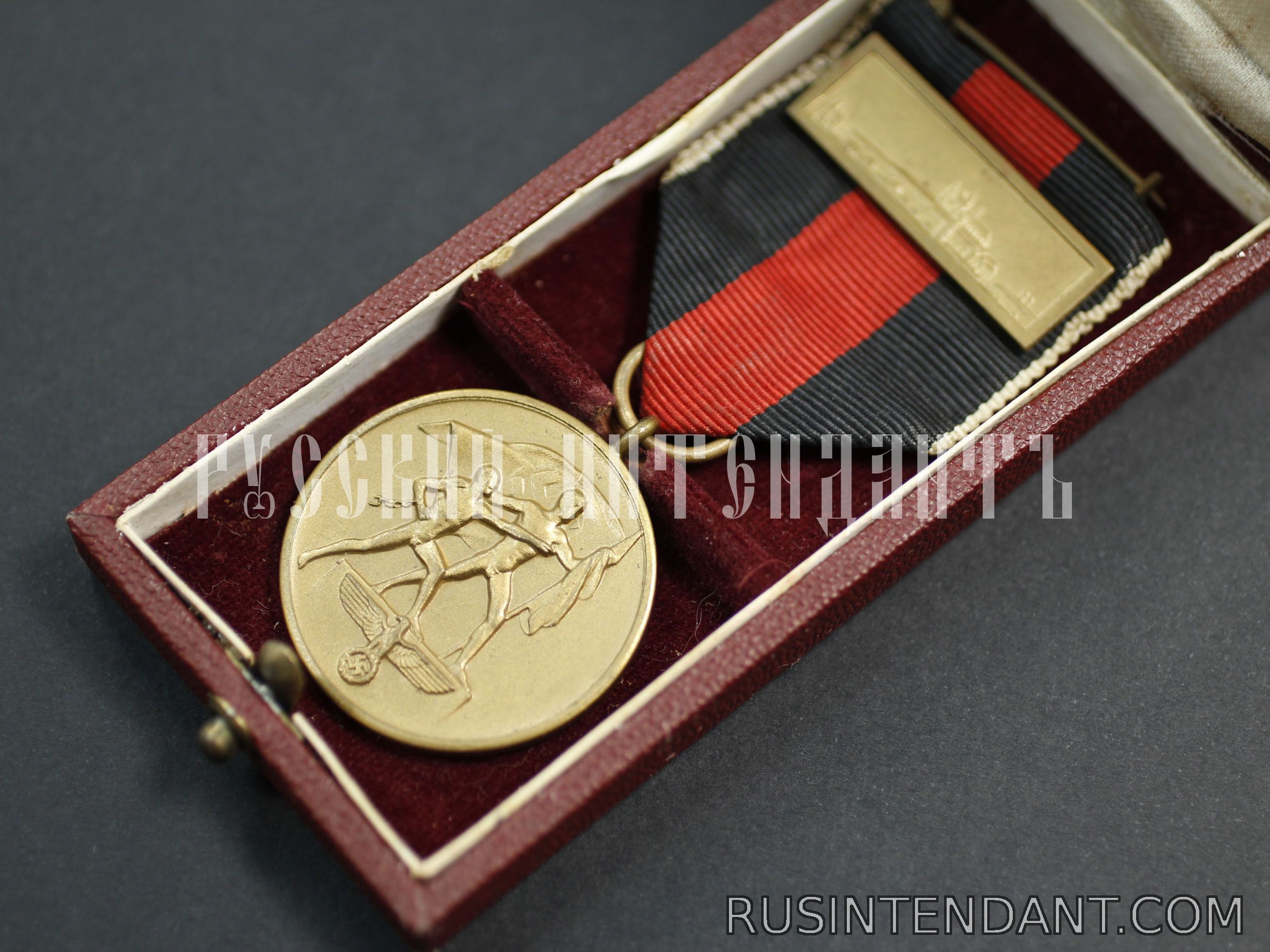 Фото 2: Медаль "В память 1 октября 1938 года" со шпангой 