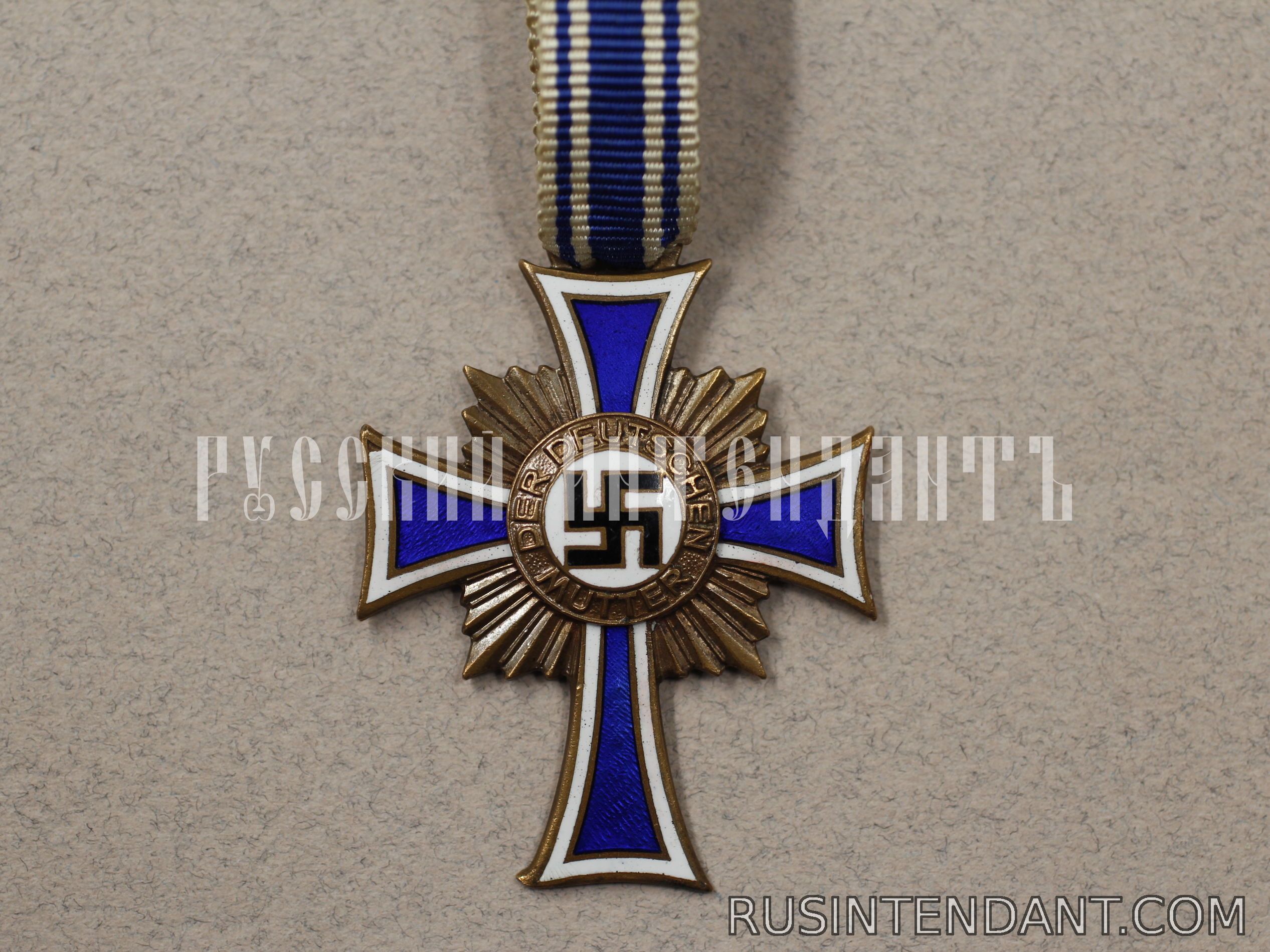 Фото 1: Почетный крест Немецкой матери "Бронзовый" 