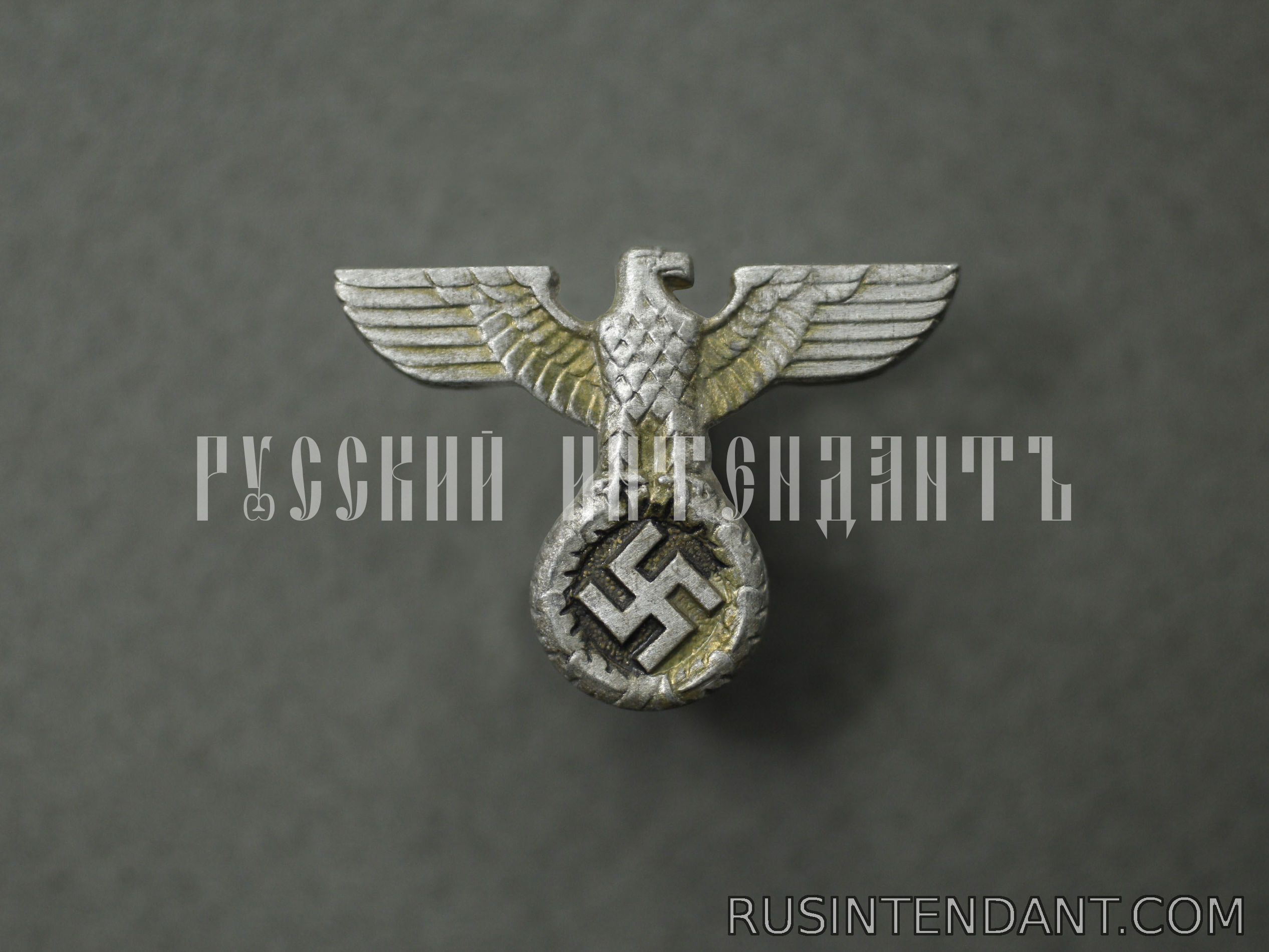Фото 1: Эмблема NSDAP 