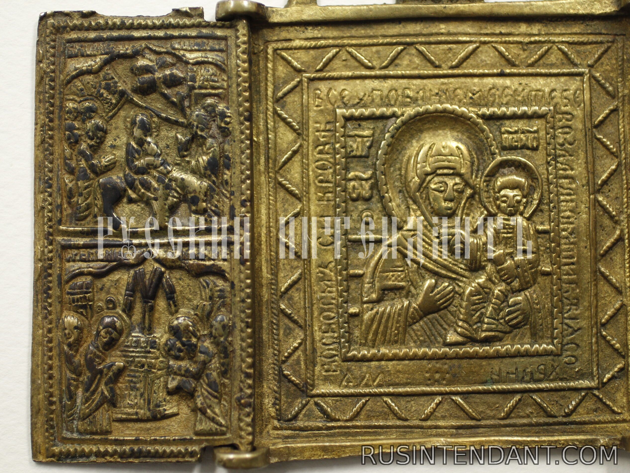 Фото 3: Складень трехстворчатый «Богоматерь Одигитрия Смоленская» 