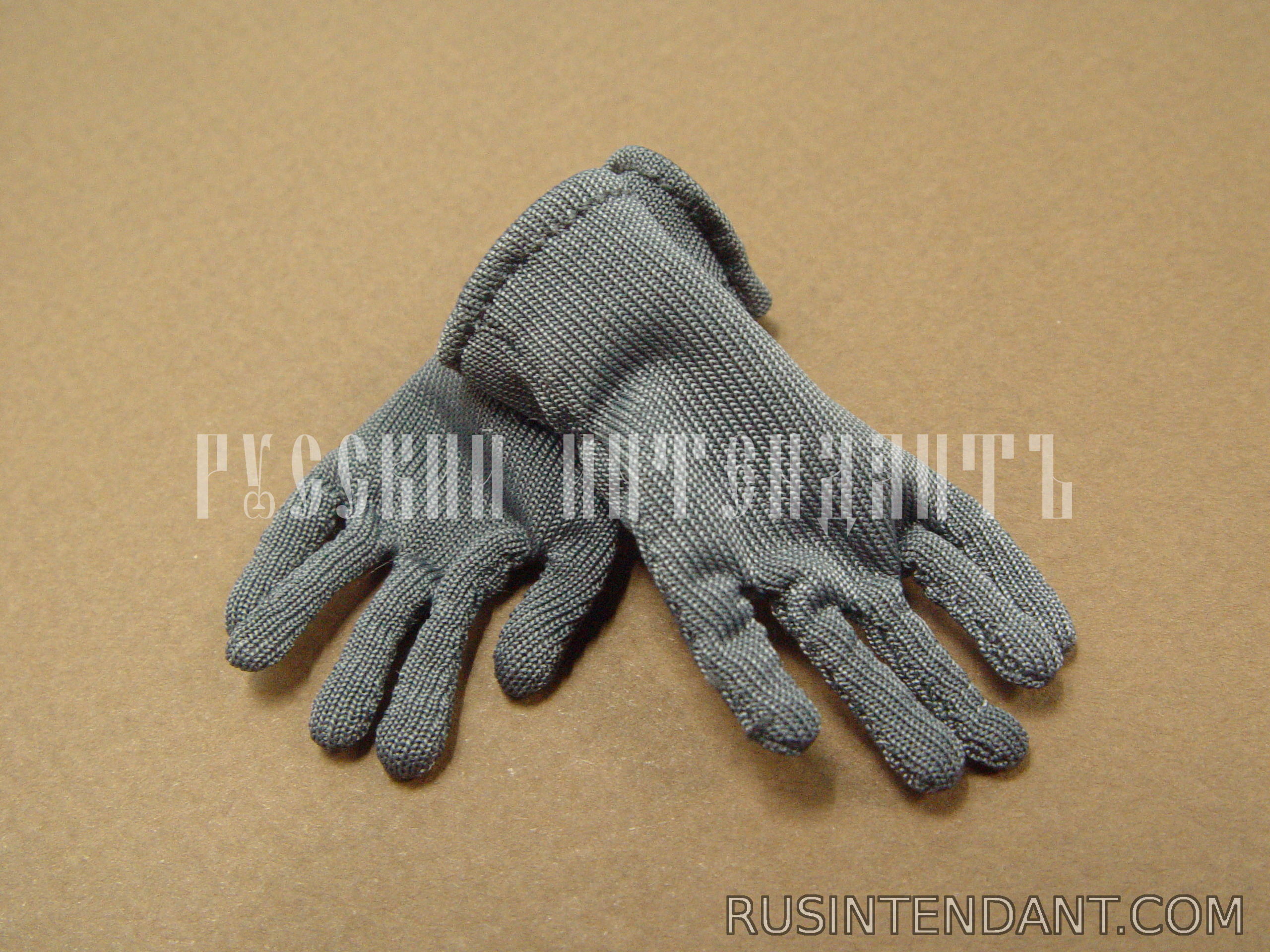 Фото 2: Пара перчаток 