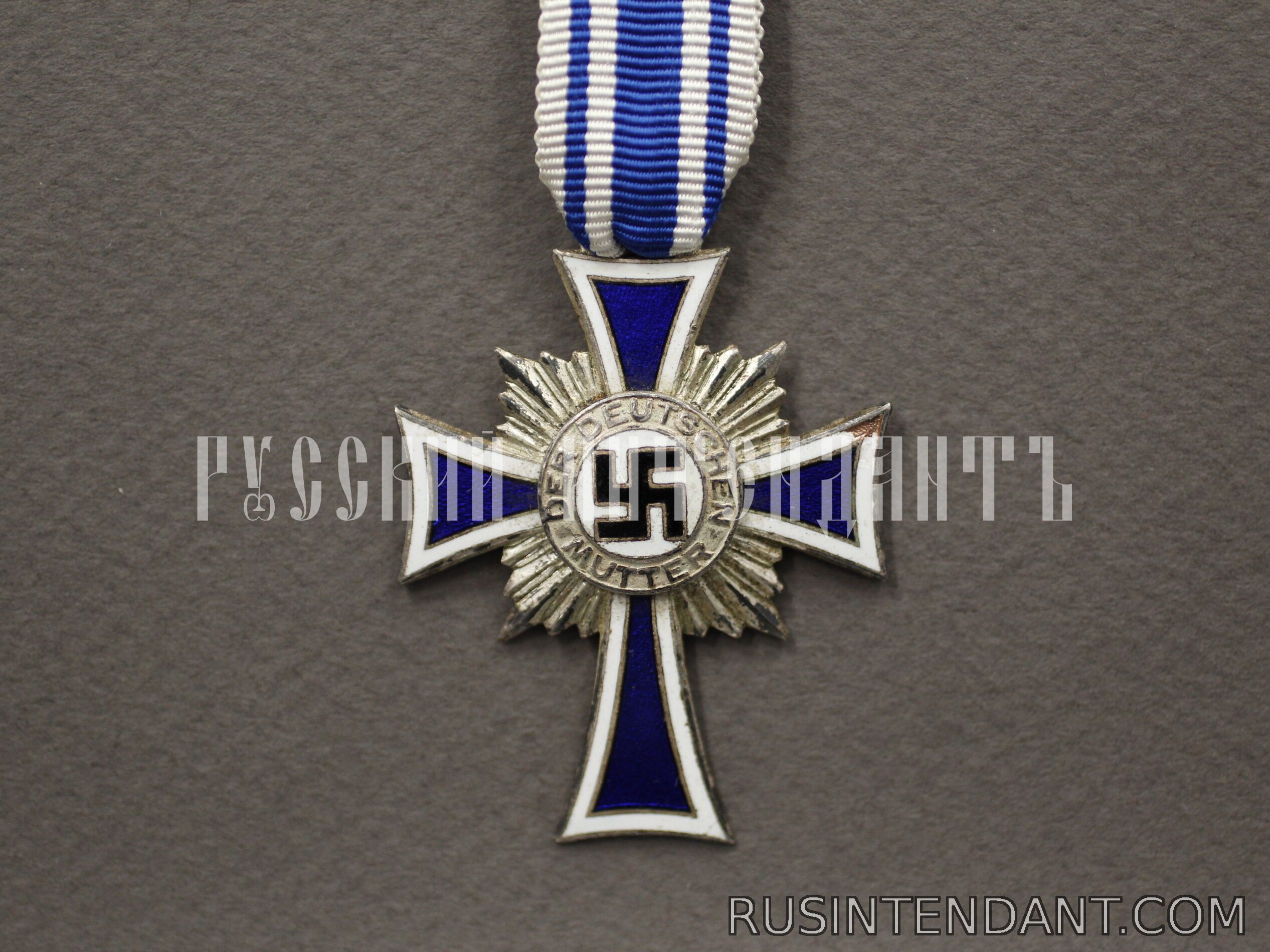 Фото 1: Почетный крест Немецкой матери в серебре 