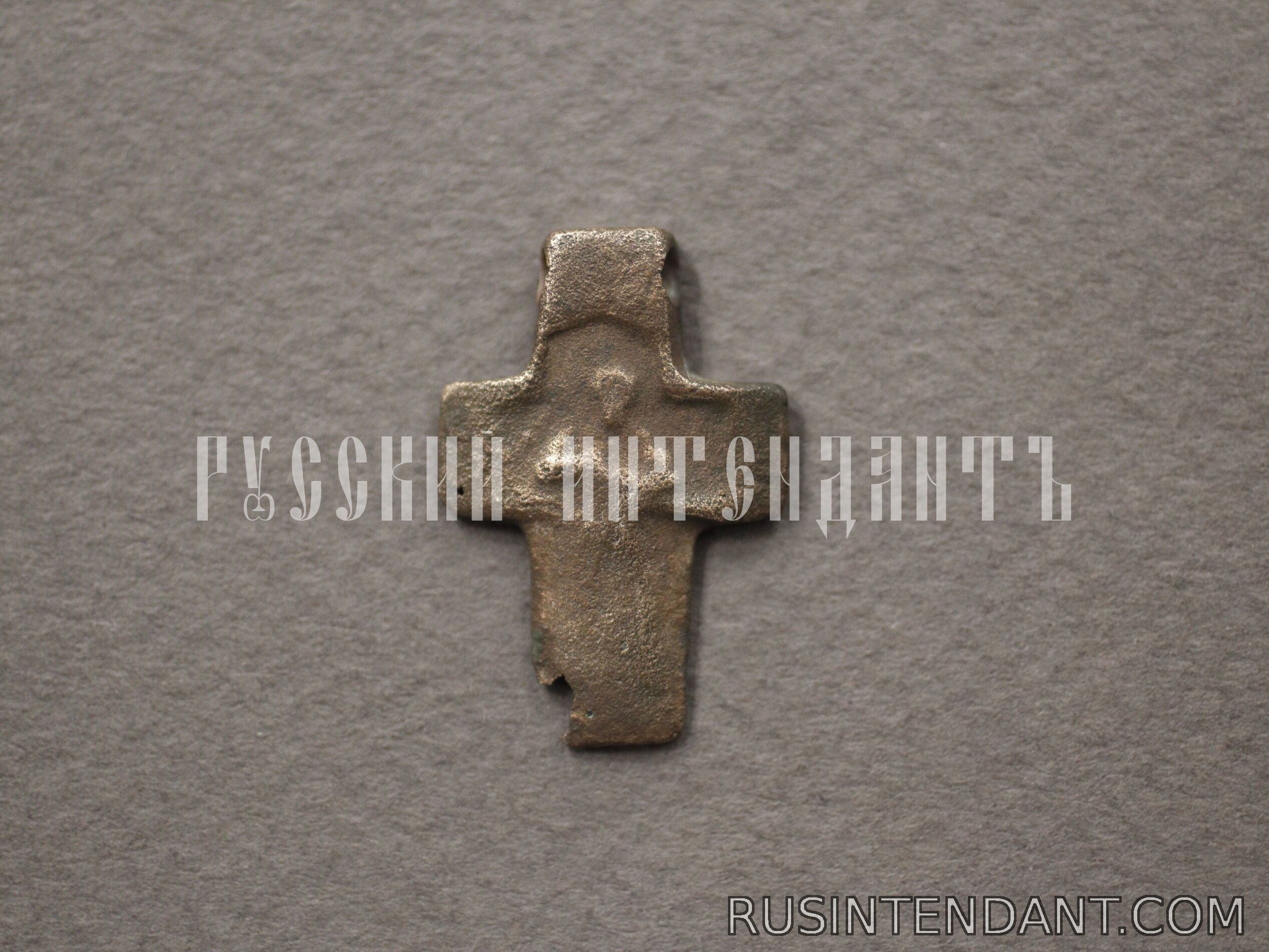 Фото 2: Крест нательный XIV – XVI вв 