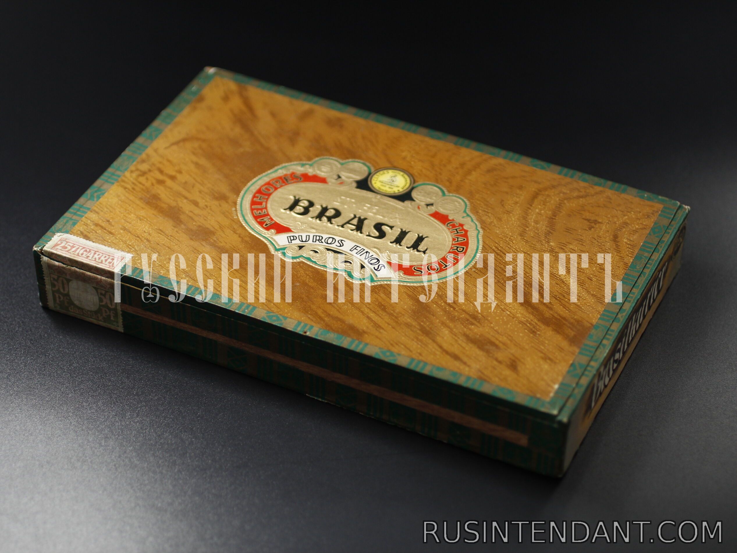 Фото 1: Коробка для сигар с акцизной маркой 
