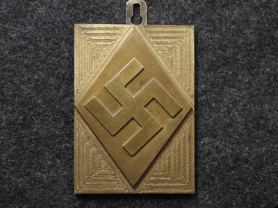 Патриотическая плакетка с символикой