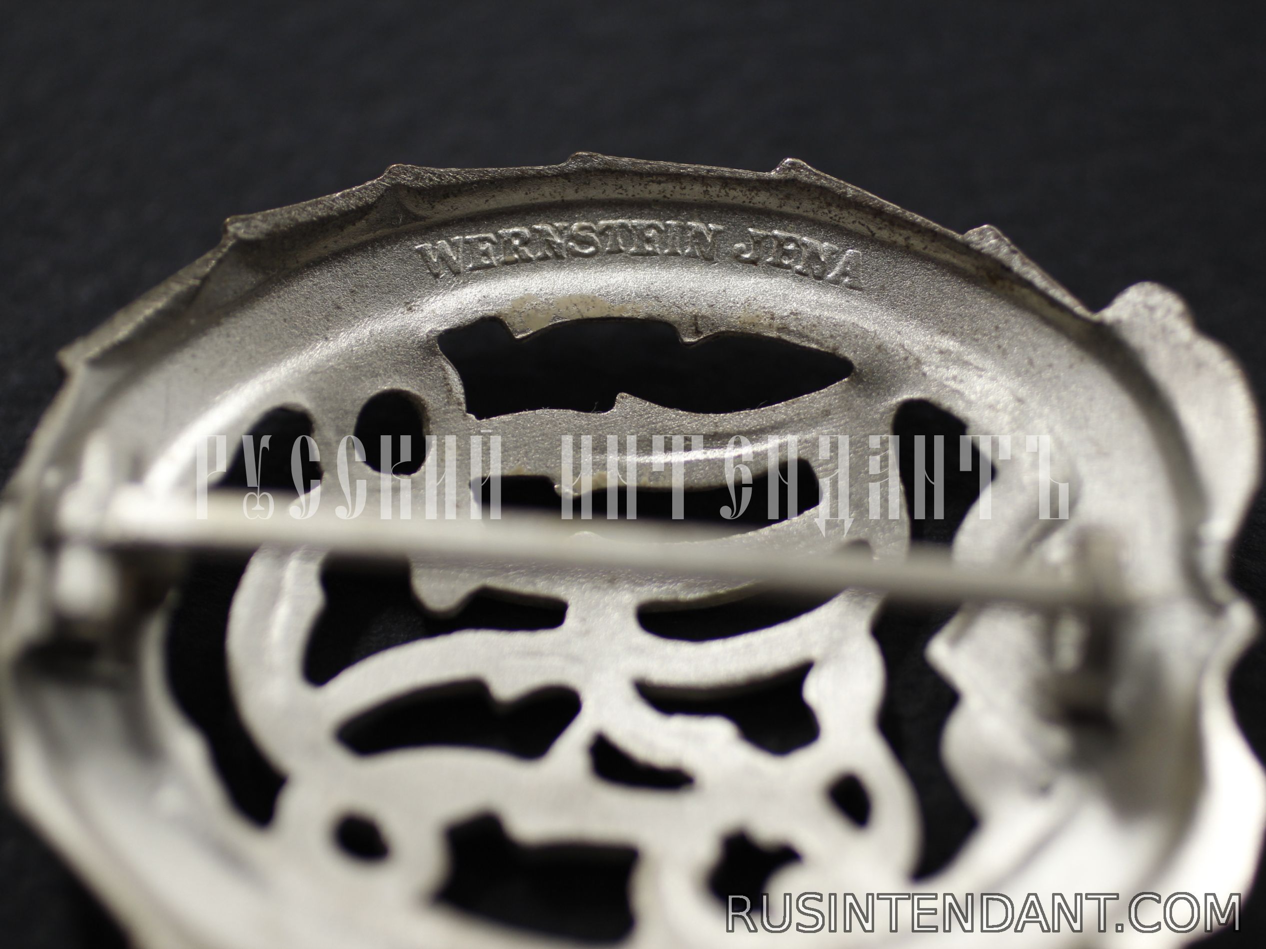 Фото 6: Спортивный знак DRL в серебре 