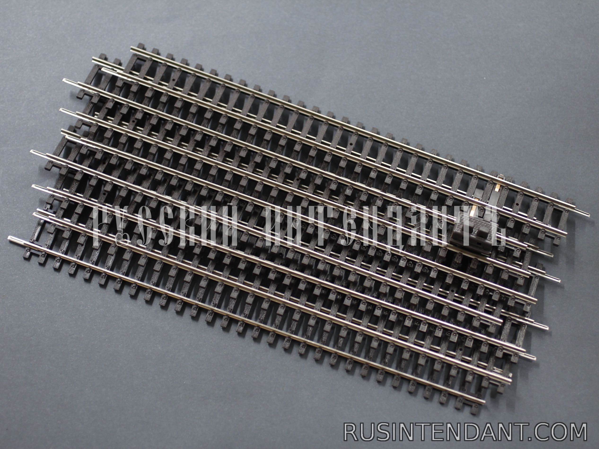 Фото 1: Прямые рельсы PIKO 