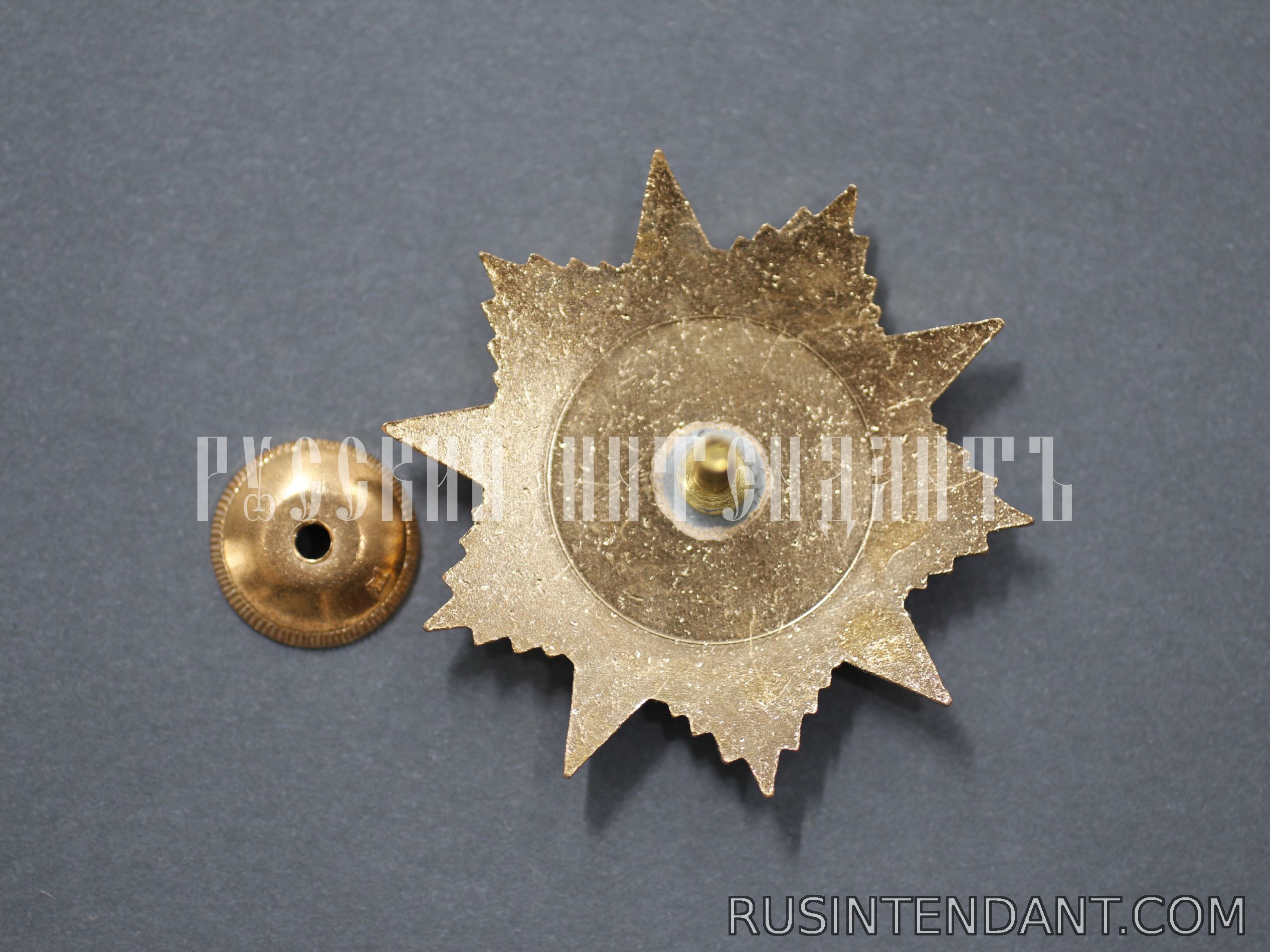 Фото 3: Большой памятный знак к 55-ой годовщине Победы 