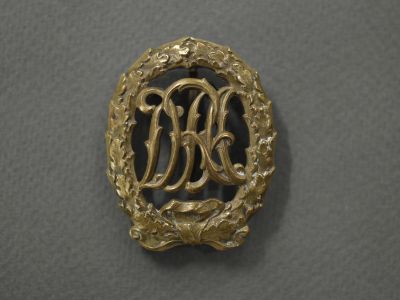 Спортивный знак DRA в бронзе