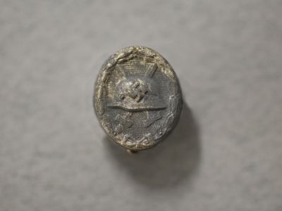 Миниатюрный знак «За ранение» в серебре