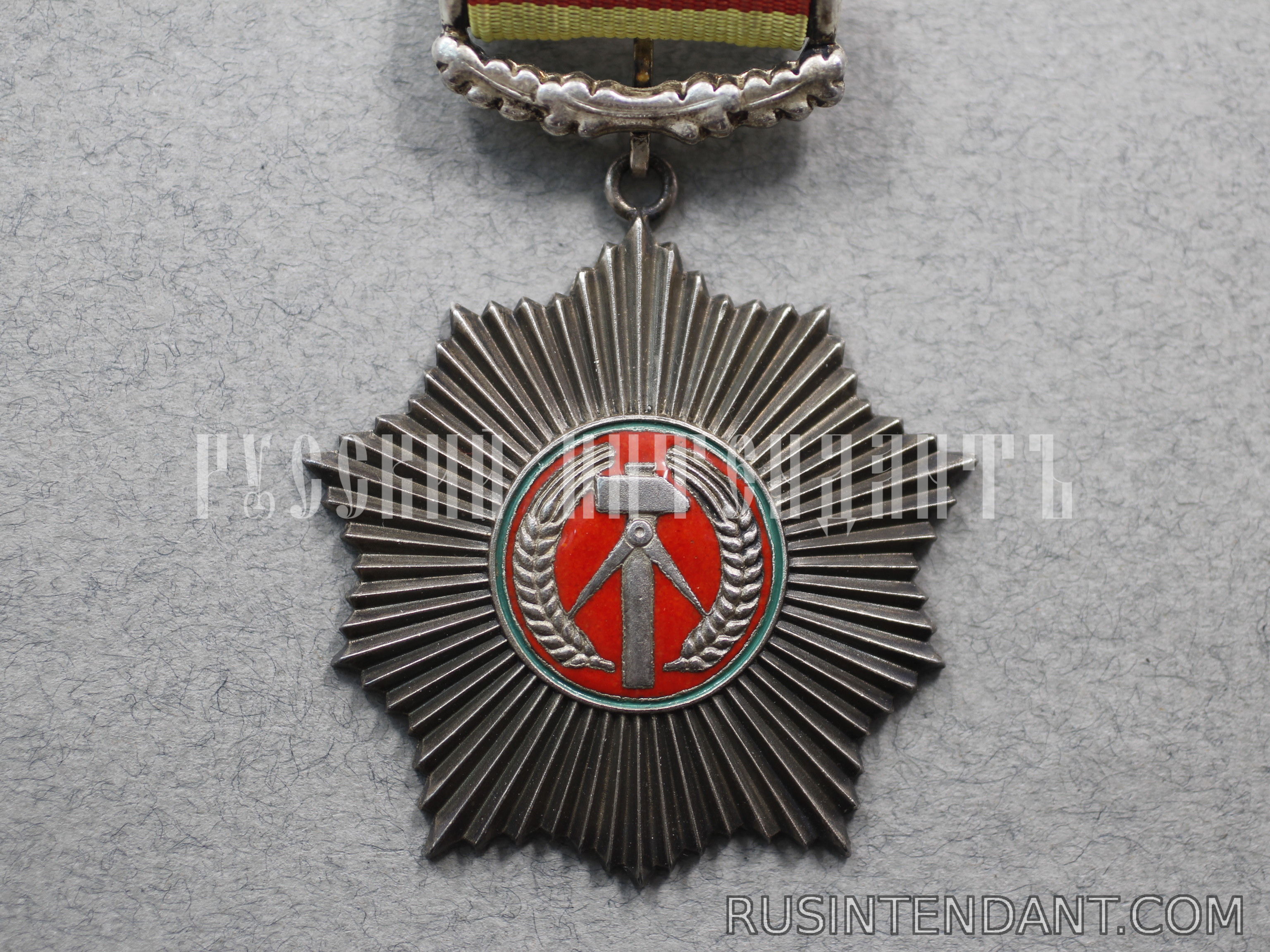 Фото 2: Орден За заслуги перед Отечеством в серебре 