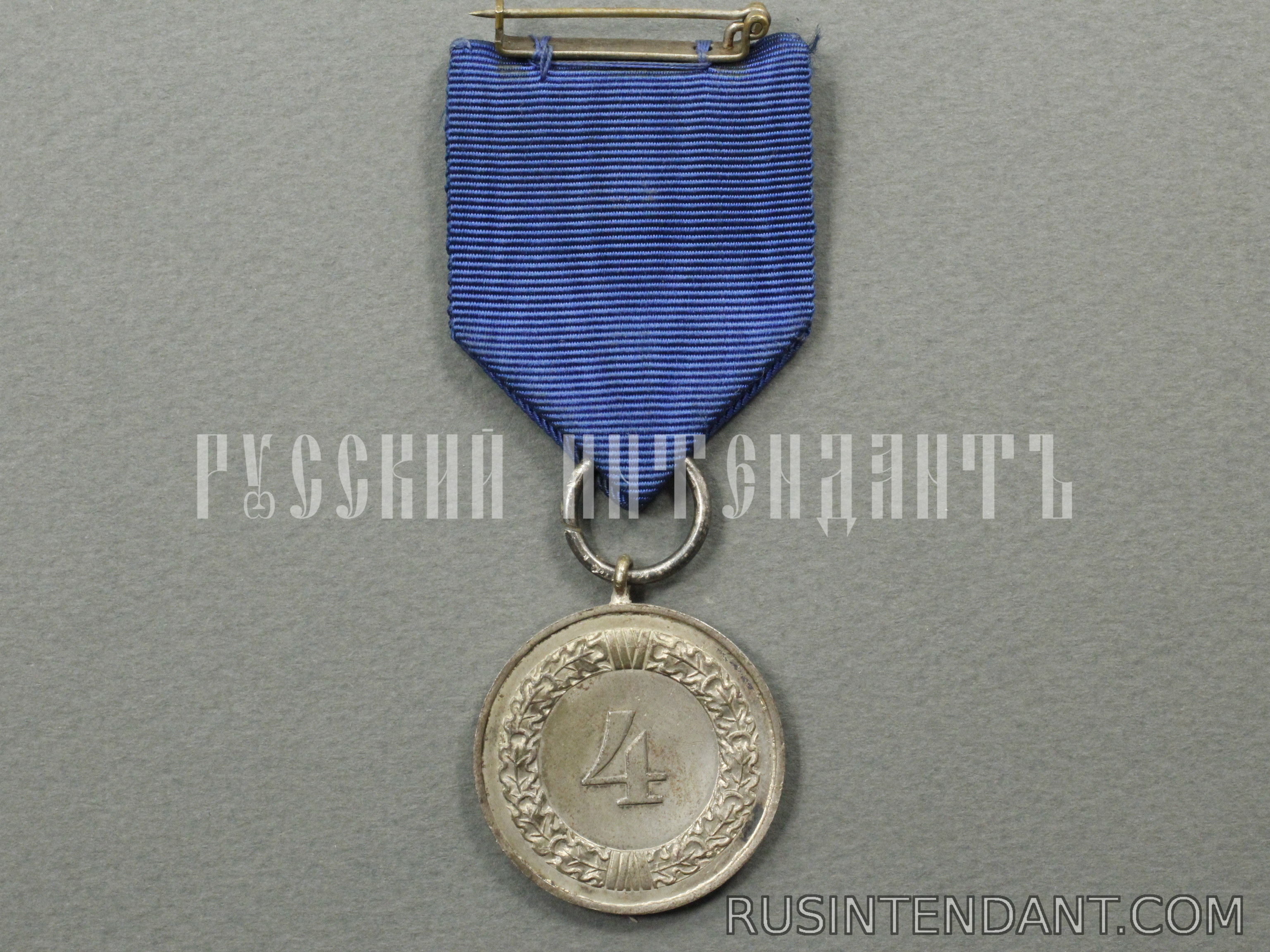 Фото 2: Медаль за 4 года выслуги на ленте 